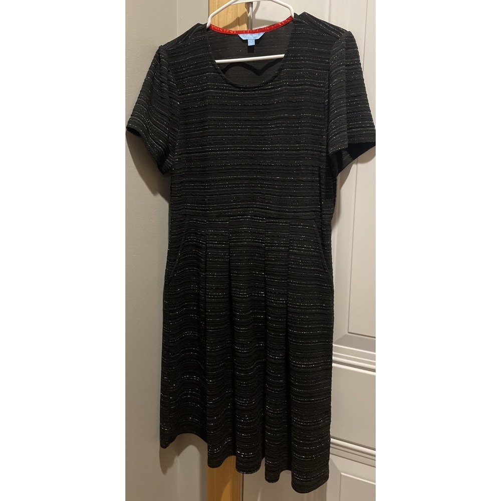 Draper James RSVP Short Sleeved Knit Tee Dress Black & Metallic Gold Size Large